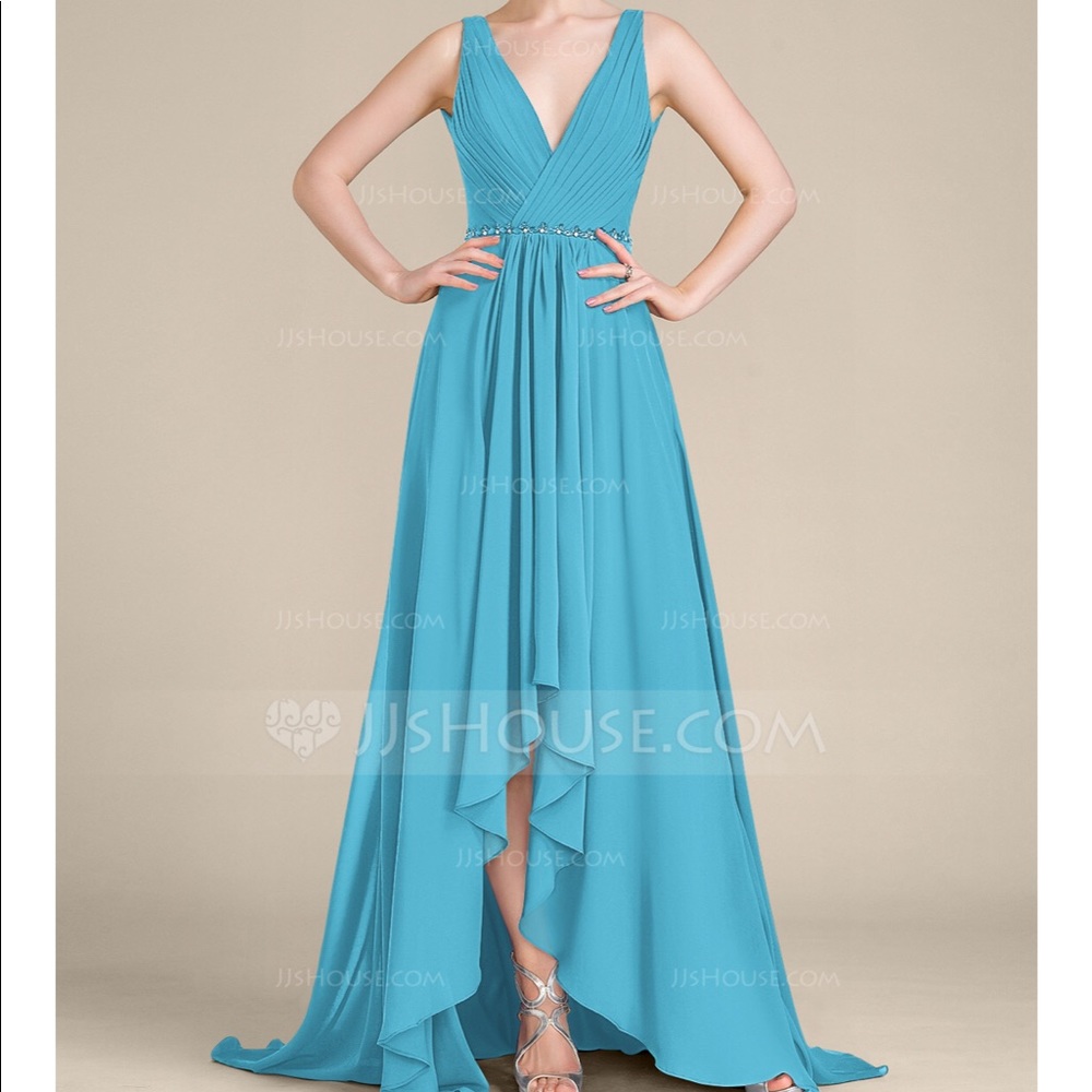 JJ’s house bridesmaid dress